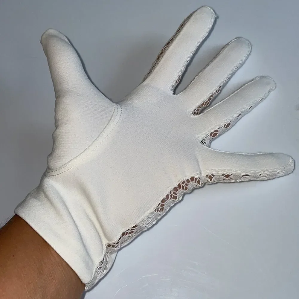 Vtg Kayser white nylon gloves with lace details‎